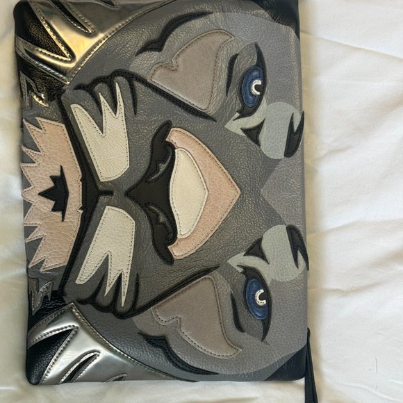 One of a Kind - Liebeskind Cat Wrist Clutch - Picture 2 of 5